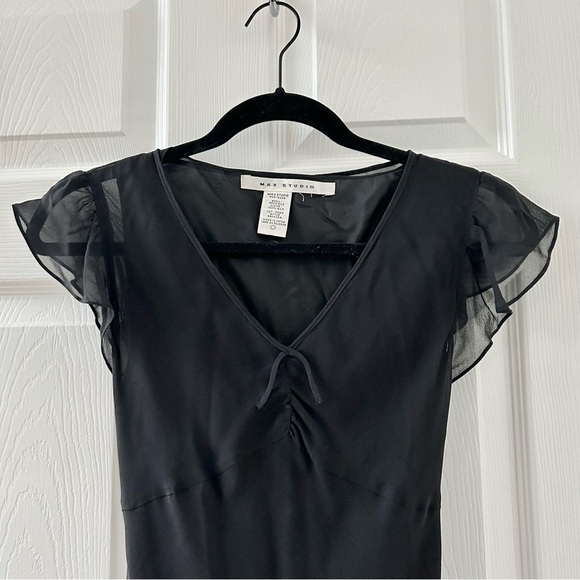 Max Studio Dresses & Skirts - Vintage silk Max Studio midi ruffle dress size 0